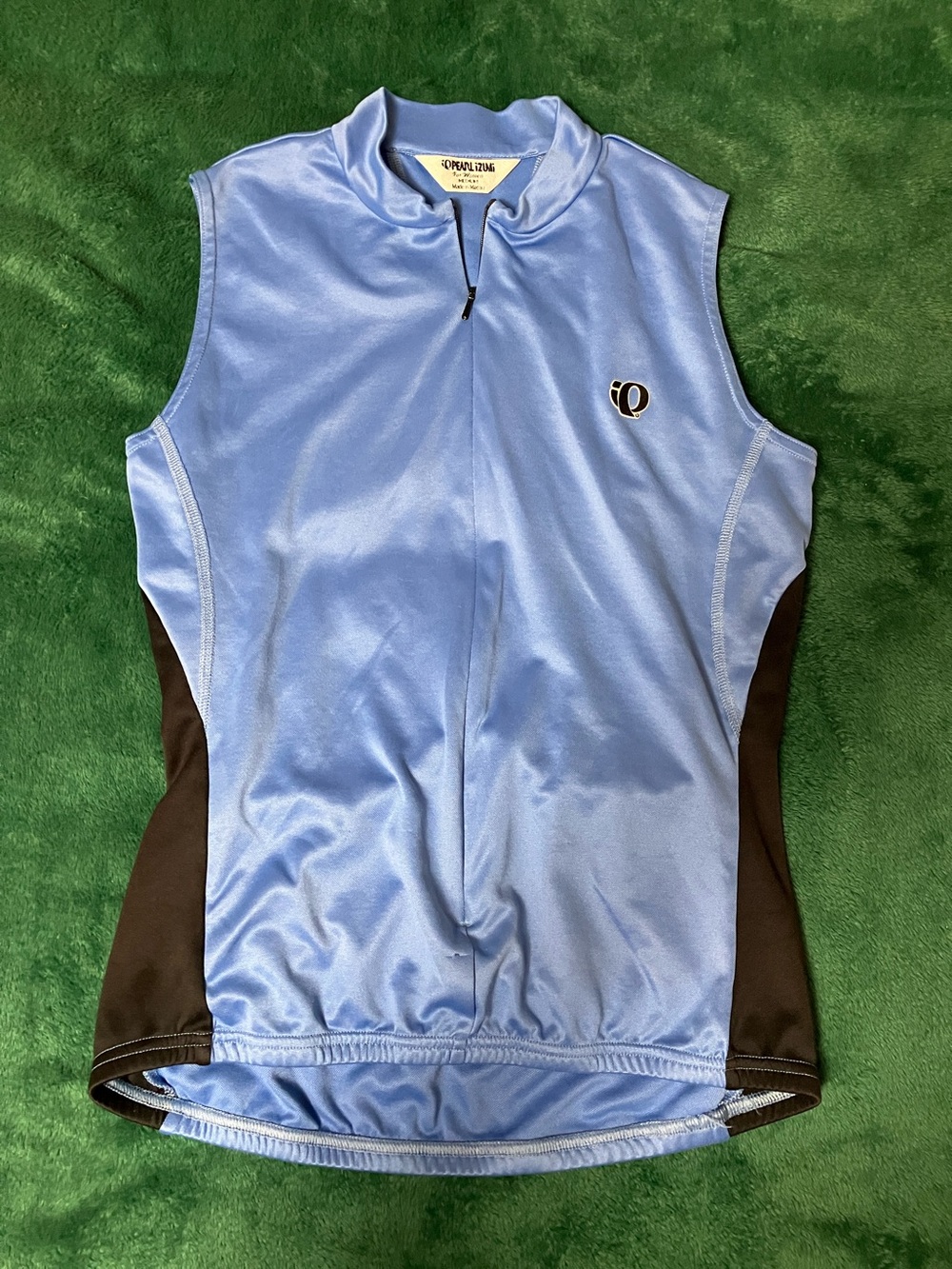 Pearl Izumi Sky Blue and Black Sleeveless Cycling Jersey